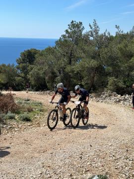 Hribovšek in Fržop v družbi legend 4. Na 4islands! (1)